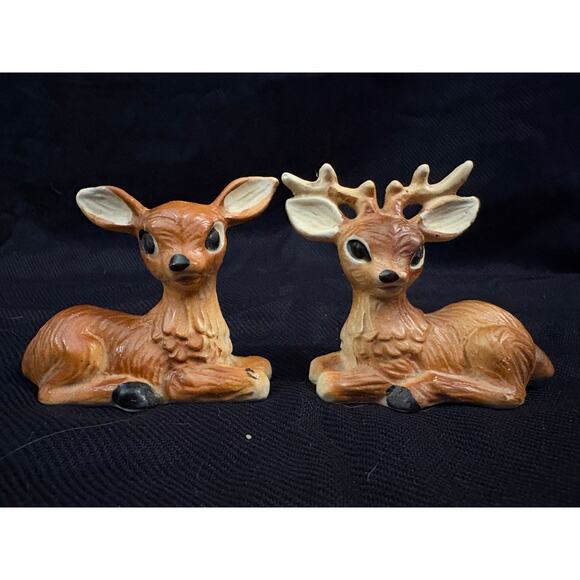 Nanco Deer Pair of Salt & Pepper Shakers Made in Japan Kitschy Grandmacore Fairy - Picture 1 of 10